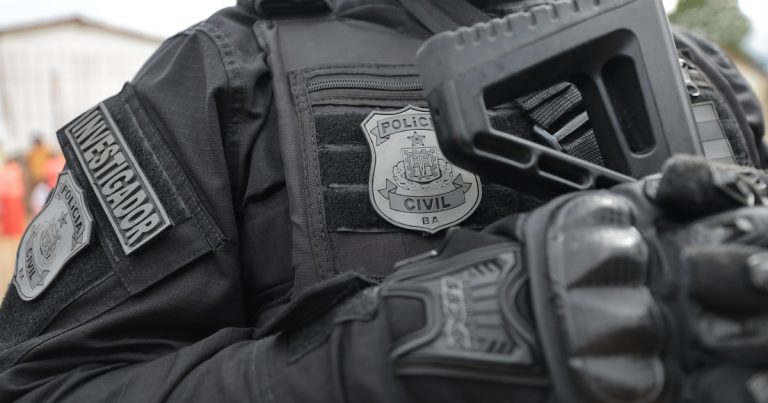 Polícia desarticula laboratório de drogas e apreende mais de 160 kg de cocaína em Cafarnaum policia-desarticula-laboratorio-de-drogas-e-apreende-mais-de-160-kg-de-cocaina-em-cafarnaum
