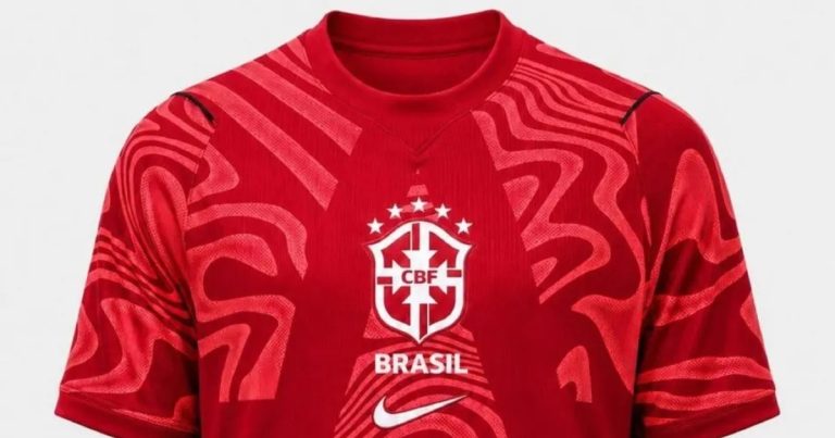 CBF barra uniforme vermelho de goleiros, e Brasil usará verde contra a Escócia cbf-barra-uniforme-vermelho-de-goleiros,-e-brasil-usara-verde-contra-a-escocia