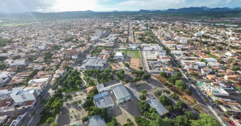 Vítima de violência doméstica desarma companheiro após ameaças de morte em Guanambi vitima-de-violencia-domestica-desarma-companheiro-apos-ameacas-de-morte-em-guanambi