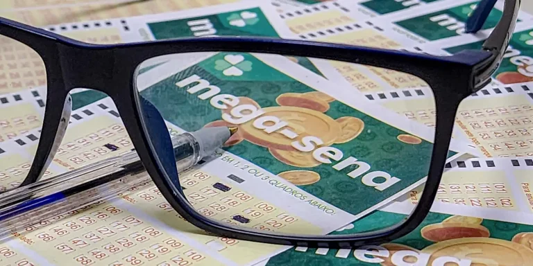 Mega-Sena sorteia prêmio estimado em R$ 3,5 milhões nesta quinta-feira mega-sena-sorteia-premio-estimado-em-r$-3,5-milhoes-nesta-quinta-feira