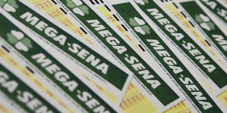 Mega-Sena acumula e prêmio principal vai para R$ 7 milhões mega-sena-acumula-e-premio-principal-vai-para-r$-7-milhoes