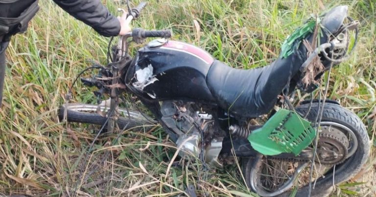 Motociclista morre após colisão com caminhonete dirigida por ex-prefeito no Extremo Sul da Bahia motociclista-morre-apos-colisao-com-caminhonete-dirigida-por-ex-prefeito-no-extremo-sul-da-bahia