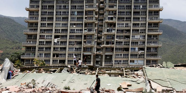 Venezuela tem quase 1 mil mortos por causa de terremotos venezuela-tem-quase-1-mil-mortos-por-causa-de-terremotos