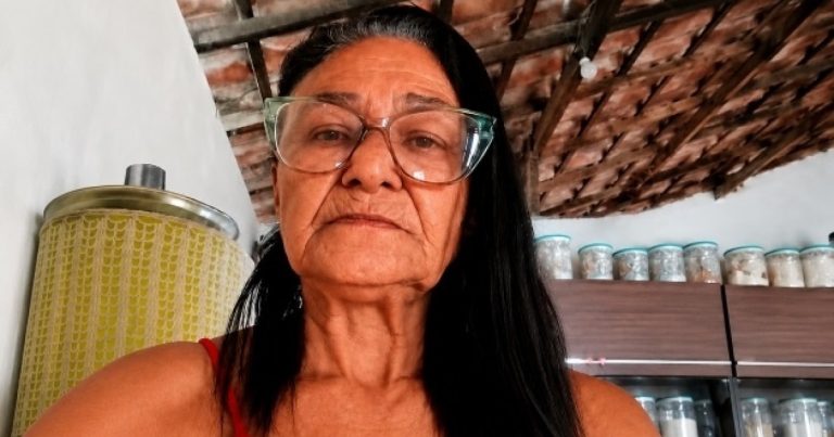 Corpo de idosa é encontrado em tanque em zona rural de cidade baiana corpo-de-idosa-e-encontrado-em-tanque-em-zona-rural-de-cidade-baiana
