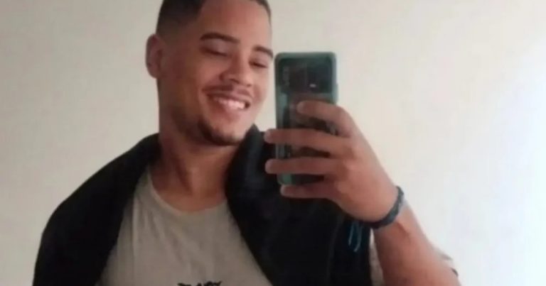 Jovem desaparece após sair para assistir ao jogo do Brasil em Feira de Santana jovem-desaparece-apos-sair-para-assistir-ao-jogo-do-brasil-em-feira-de-santana