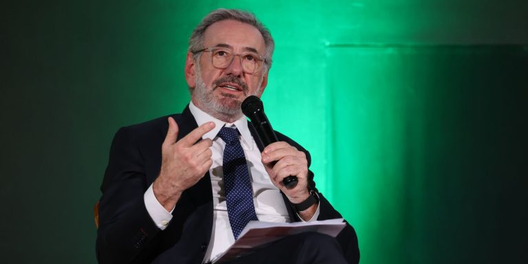 Brasil confirma nova rodada de negociação com EUA sobre tarifas brasil-confirma-nova-rodada-de-negociacao-com-eua-sobre-tarifas