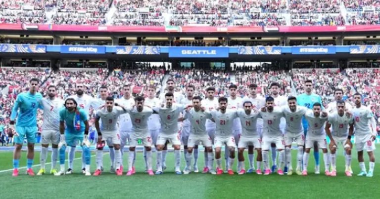 Torcedor processa Fifa e pede indenização bilionária após eliminação do Irã na Copa do Mundo torcedor-processa-fifa-e-pede-indenizacao-bilionaria-apos-eliminacao-do-ira-na-copa-do-mundo