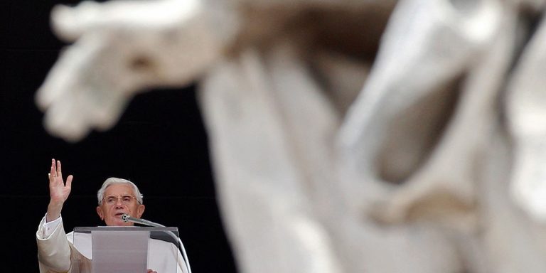 Papa emérito Bento XVI morre aos 95 anos papa-emerito-bento-xvi-morre-aos-95-anos