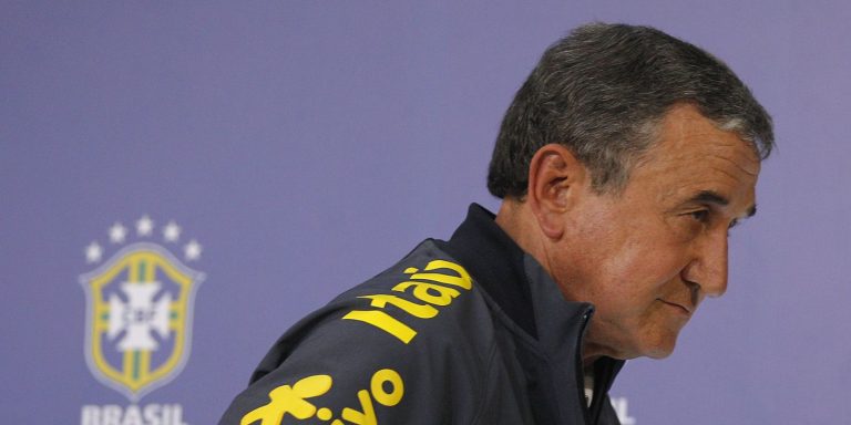 Parreira permanece internado na UTI com quadro de infecção pulmonar parreira-permanece-internado-na-uti-com-quadro-de-infeccao-pulmonar
