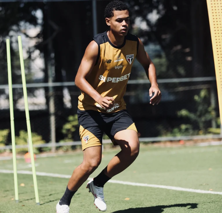 sao-paulo-acerta-emprestimo-do-atacante-paulinho-a-time-de-portugal