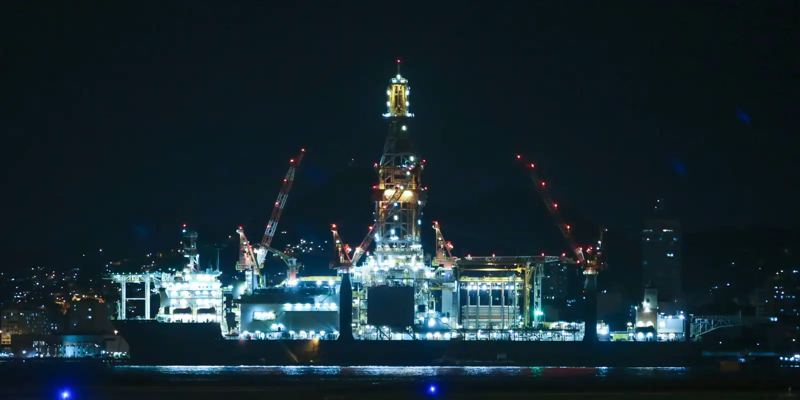 apesar-de-liminar,-camex-prorroga-imposto-sobre-exportacao-de-petroleo