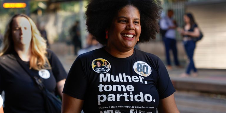 samara-martins-propoe-estatizar-bancos-e-aumentar-salario-minimo