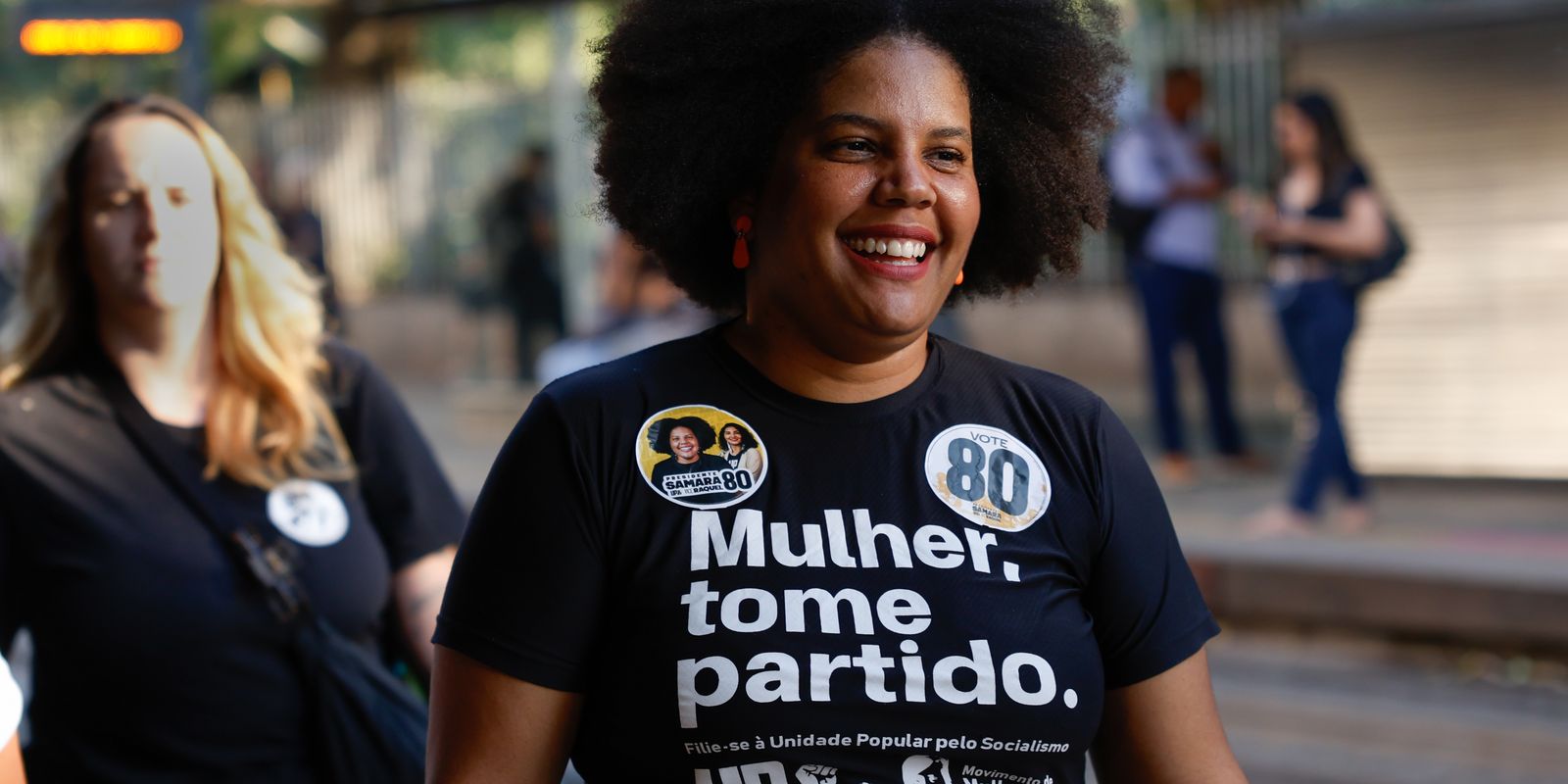 samara-martins-propoe-estatizar-bancos-e-aumentar-salario-minimo