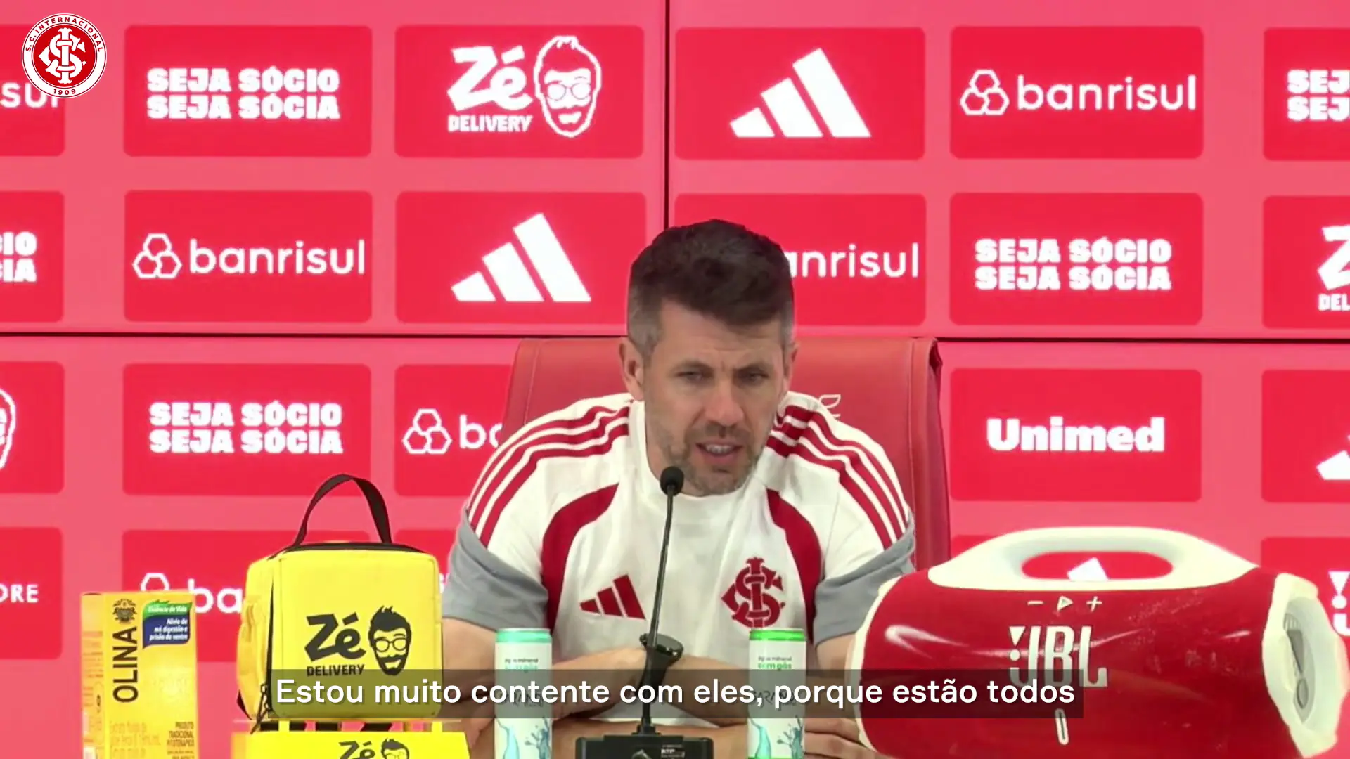 pezzolano-comenta-empate-no-gre-nal-453:-“e-normal-pelo-momento-dos-times”