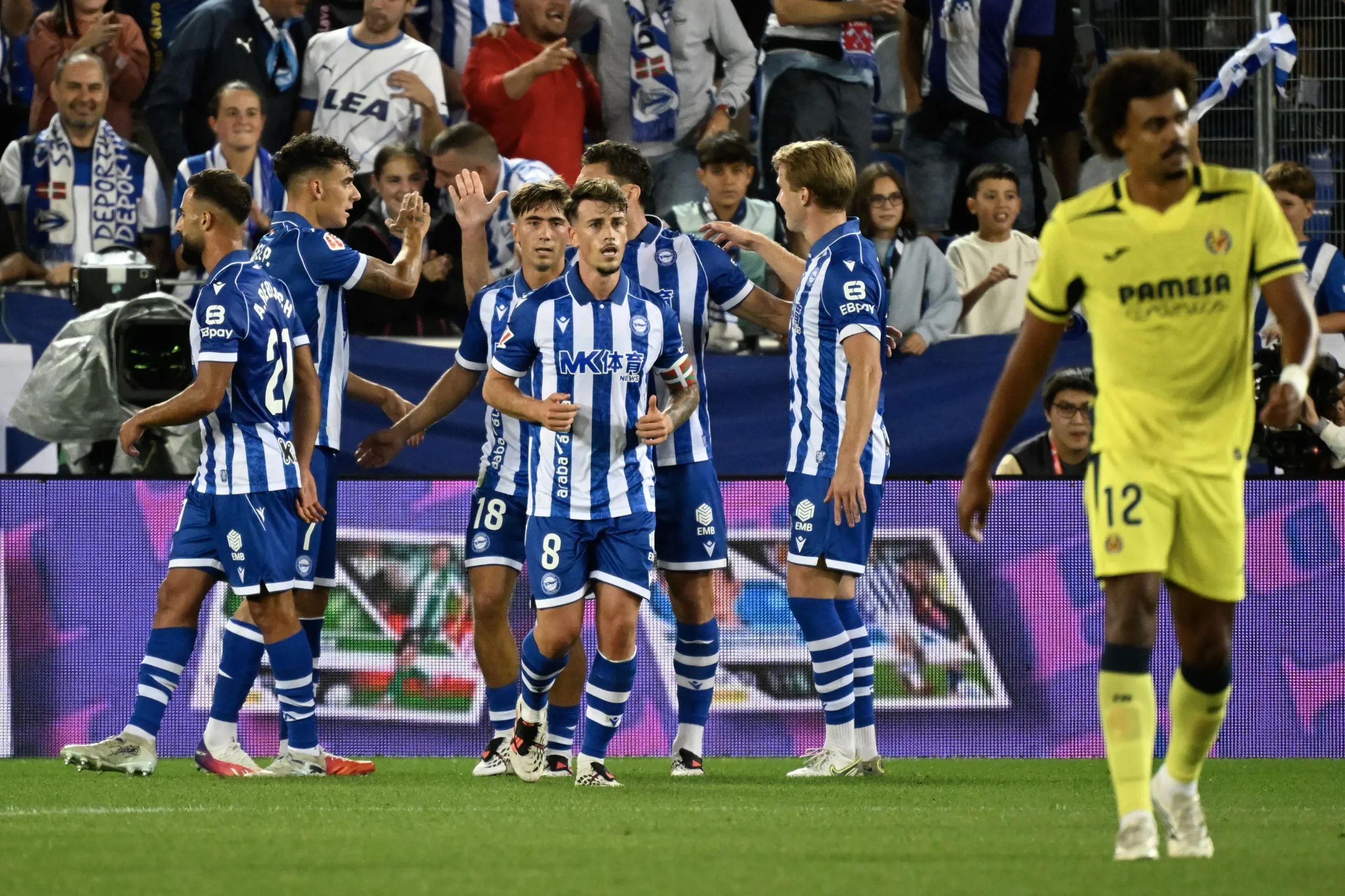 alaves-bate-villarreal-em-casa-e-assume-a-lideranca-provisoria-do-espanhol