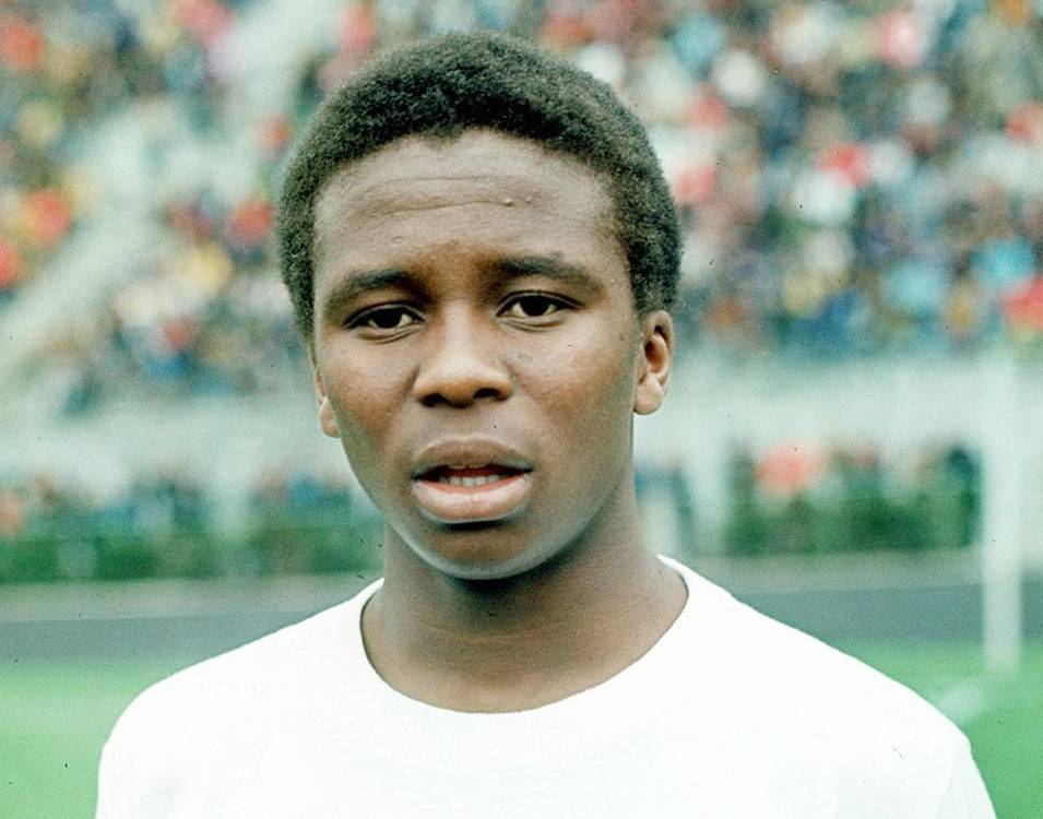 wladimir-completa-72-anos:-relembre-cinco-grandes-jogos-do-lateral-pelo-corinthians
