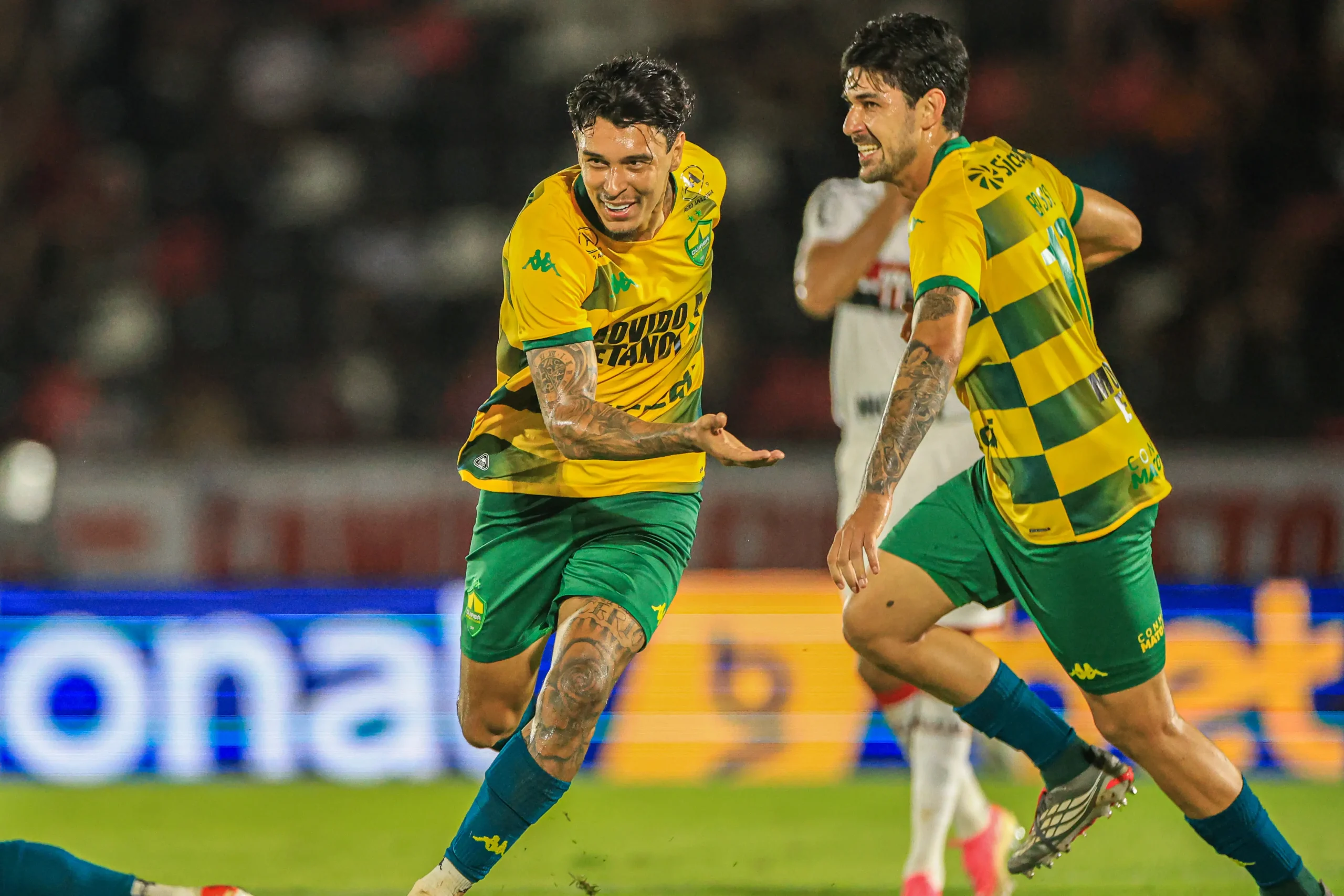 com-gol-no-fim,-cuiaba-vence-botafogo-sp-e-mira-g6-da-serie-b