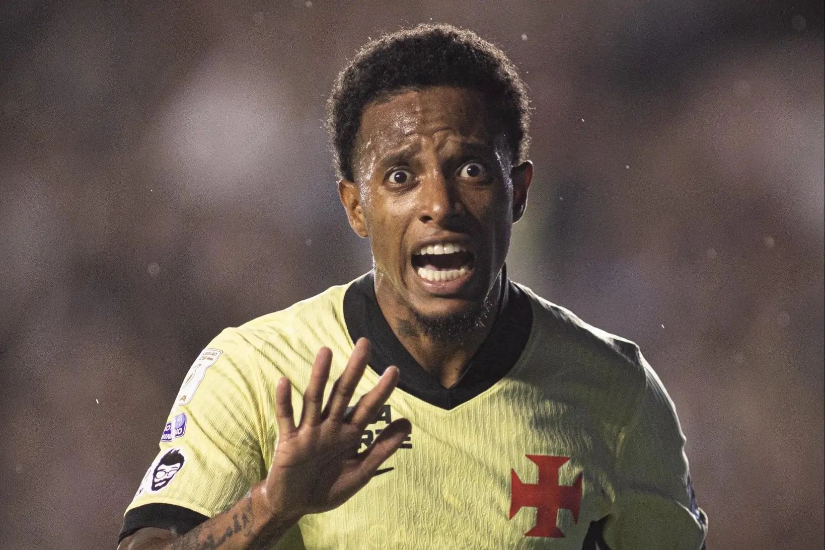vasco-vence-cruzeiro,-dorme-fora-do-z4-e-encerra-longo-jejum-no-brasileiro
