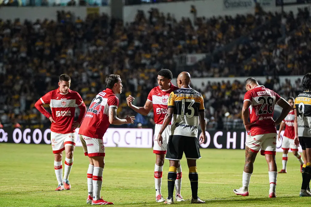 crb-x-criciuma:-provaveis-escalacoes-e-onde-assistir-ao-jogo-pela-serie-b