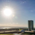 congresso-vota-nesta-semana-fim-da-escala-6×1-e-“taxa-das-blusinhas”