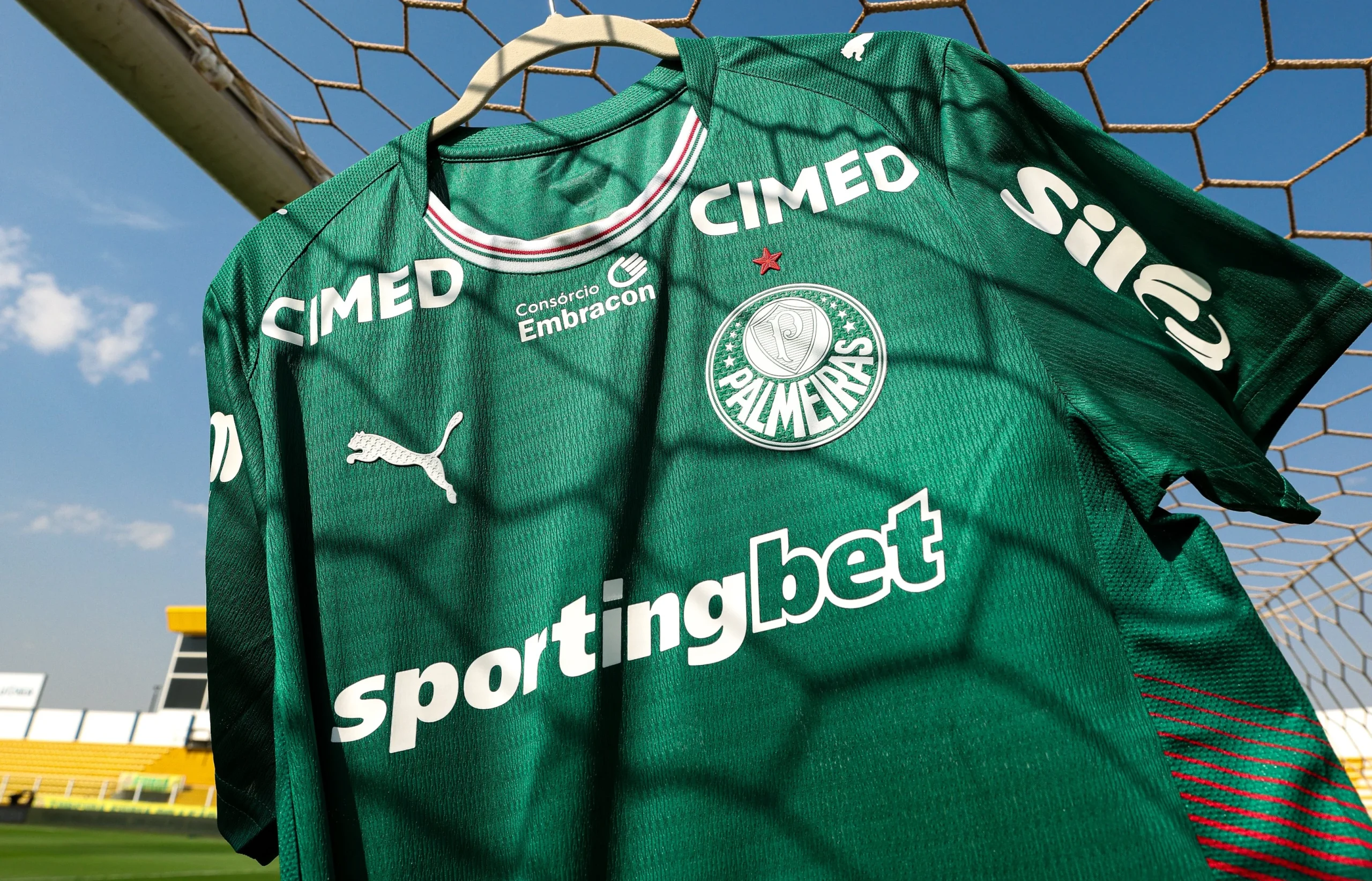 palmeiras-tem-duas-mudancas-para-enfrentar-o-mirassol;-veja-escalacoes
