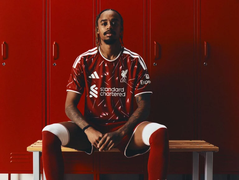 liverpool-anuncia-bradley-barcola,-ex-paris-saint-germain