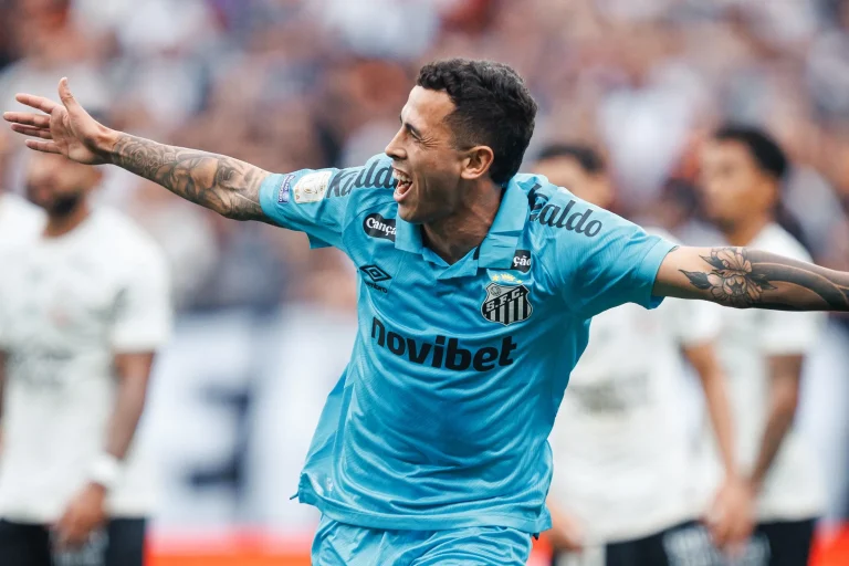 apos-vitoria-no-classico,-santos-ganha-folego-na-luta-contra-o-z4;-veja-probabilidades