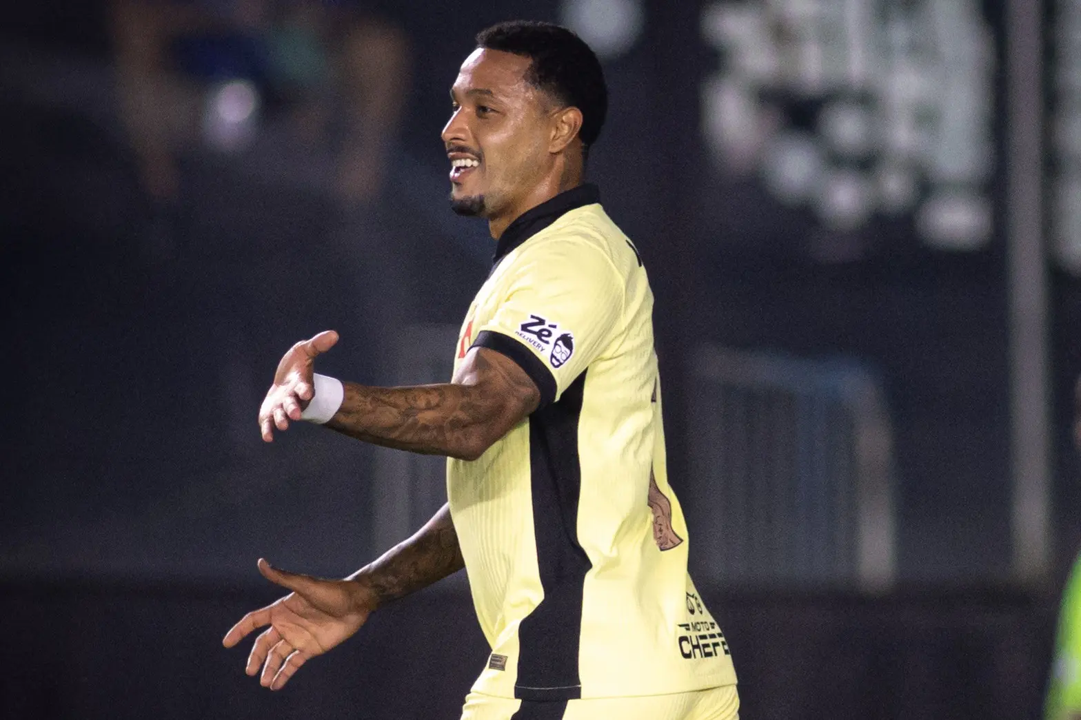 ex-santos-e-jogador-do-vasco-sao-alvos-de-operacao-contra-trafico-e-lavagem-de-dinheiro