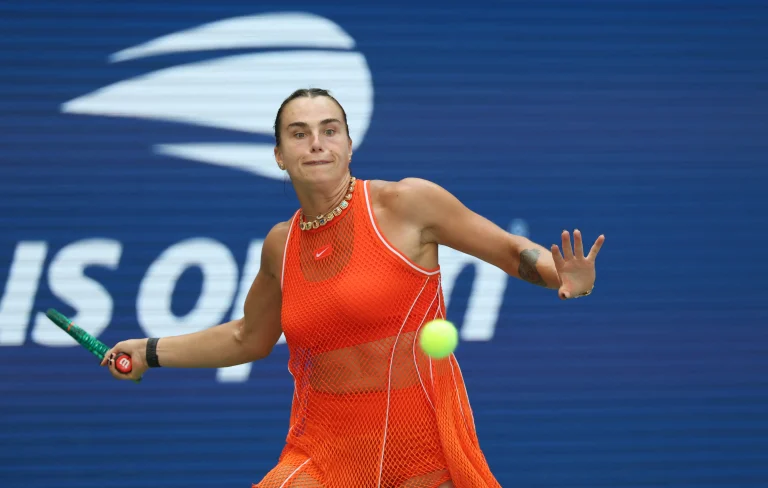 sabalenka-despacha-colombiana-maria-osorio-em-sua-estreia-no-us-open
