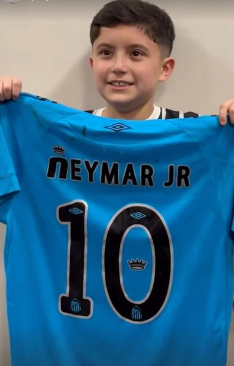 corinthians-repudia-“comportamento-agressivo”-contra-crianca-que-ganhou-camisa-de-neymar