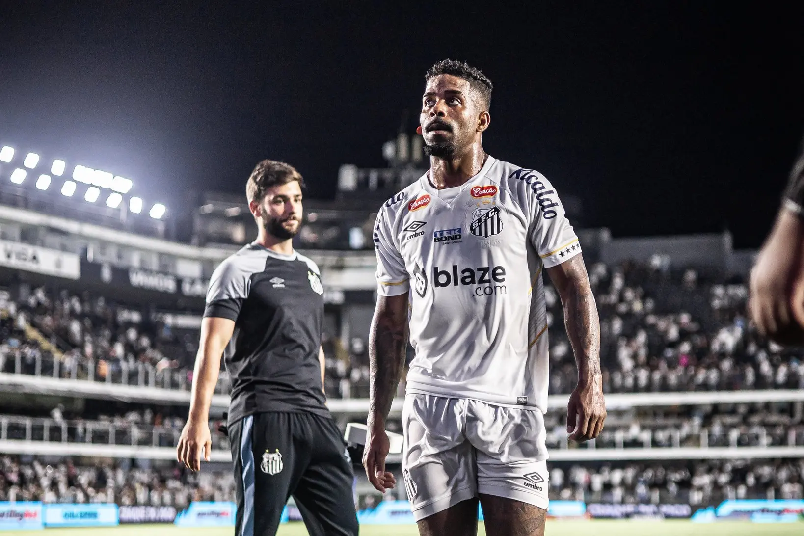 quem-e-hayner,-ex-jogador-do-santos-investigado-por-trafico-de-armas-e-drogas