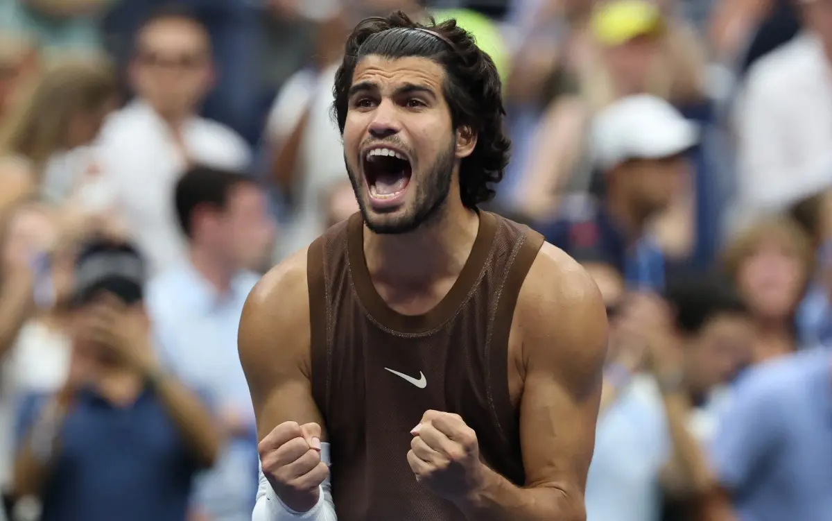apos-quatro-meses-afastado,-alcaraz-estreia-com-vitoria-no-us-open
