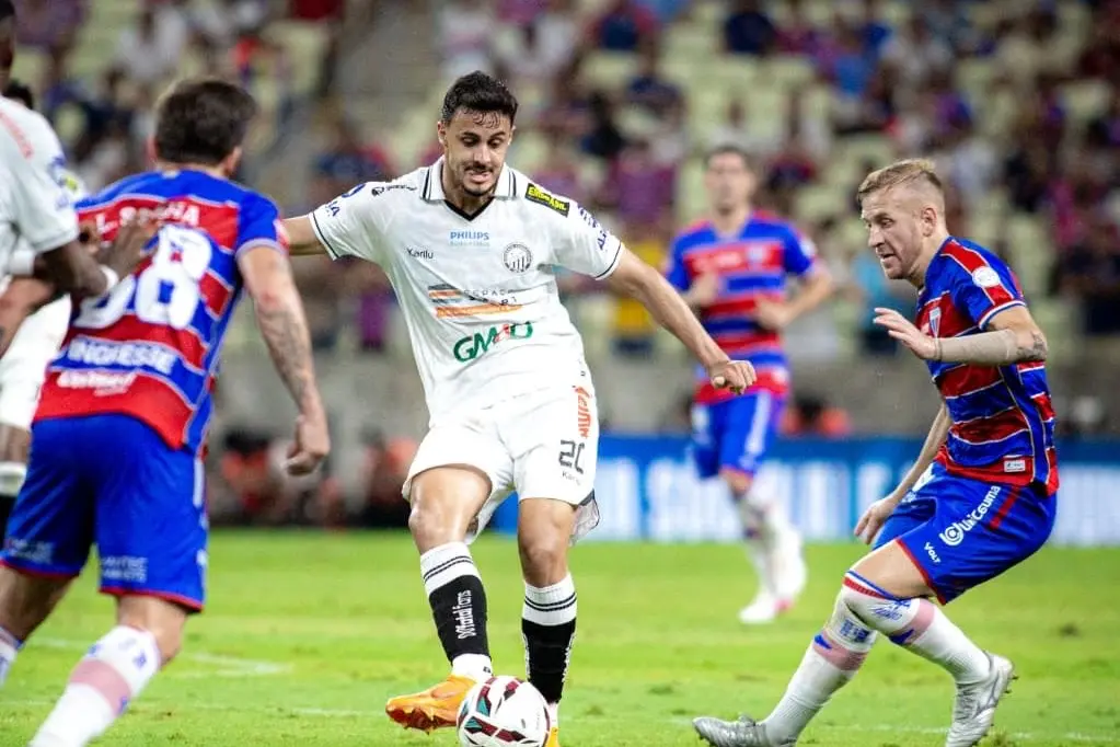 fortaleza-cede-empate-ao-operario-pr-e-se-distancia-do-g2-da-serie-b