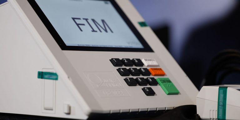 campanha-“no-meu-voto-mando-eu”-visa-segurar-direito-ao-voto-secreto