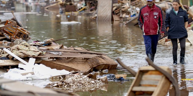 entre-secas-e-chuvas,-el-nino-provoca-prejuizos-de-norte-a-sul-do-pais