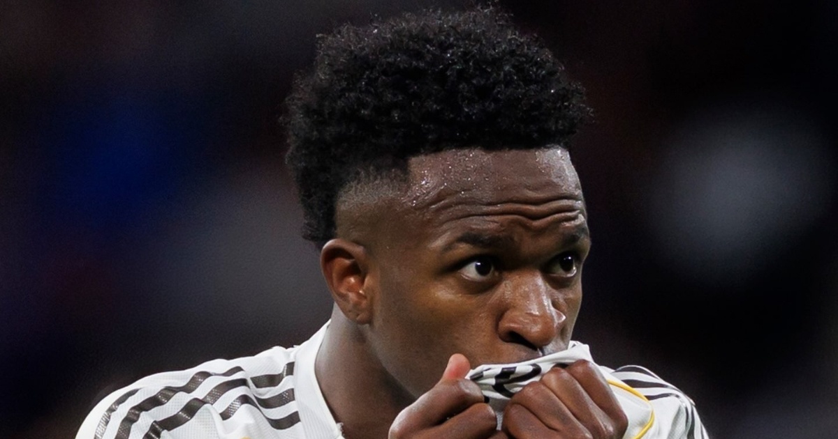 vini-jr-renova-com-o-real-madrid-ate-2032-e-encerra-novela-apos-interesse-do-arsenal