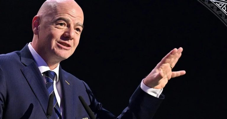 em-comunicado,-fifa-pede-desculpas-por-plano-que-venderia-participacoes-da-copa-do-mundo
