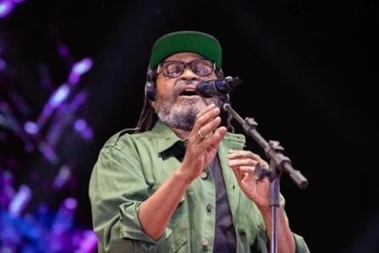 edson-gomes-e-internado-em-uti-apos-show-na-concha-acustica