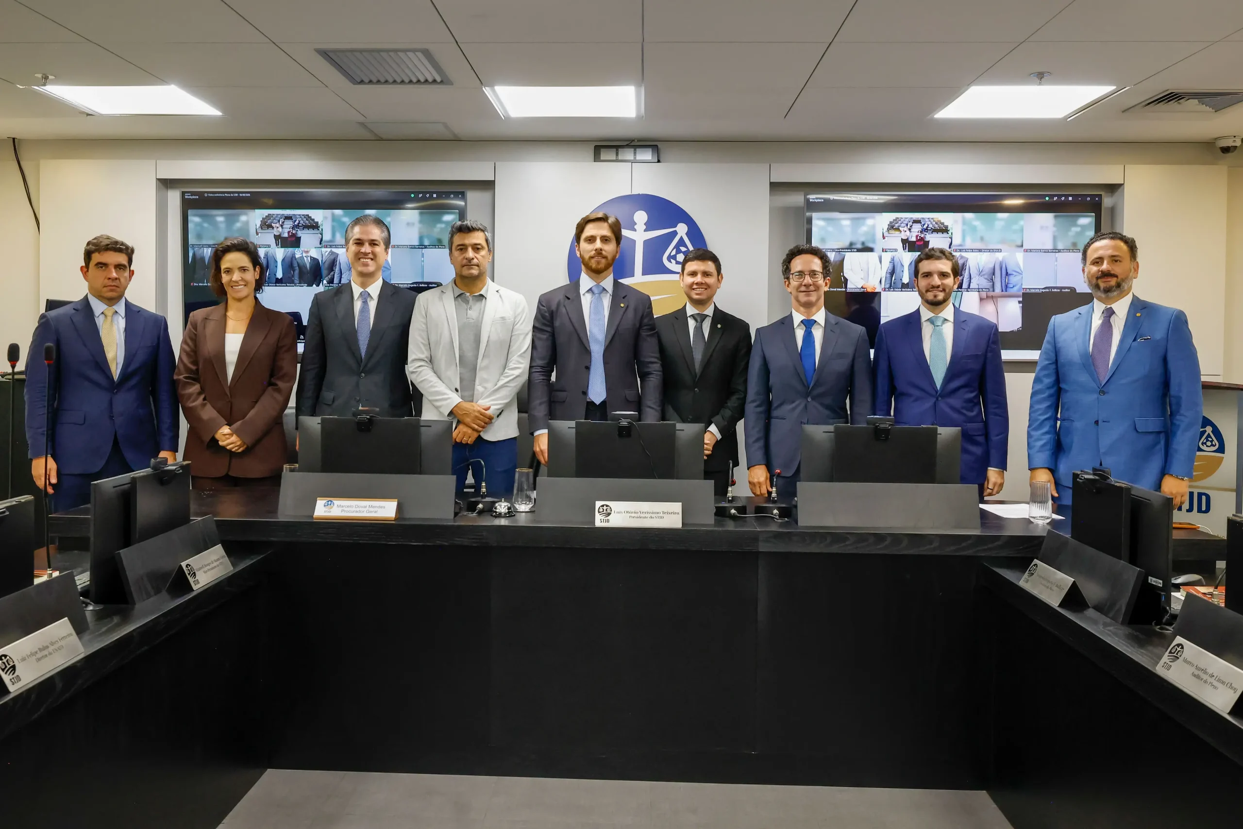 cbf-e-stjd-discutem-mudancas-nas-sumulas-e-integracao-entre-arbitragem-e-justica-desportiva