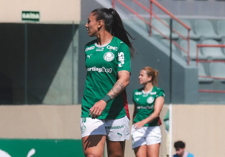 palmeiras-empata-com-a-ferroviaria-e-perde-chance-de-colar-na-ponta-do-brasileiro-feminino