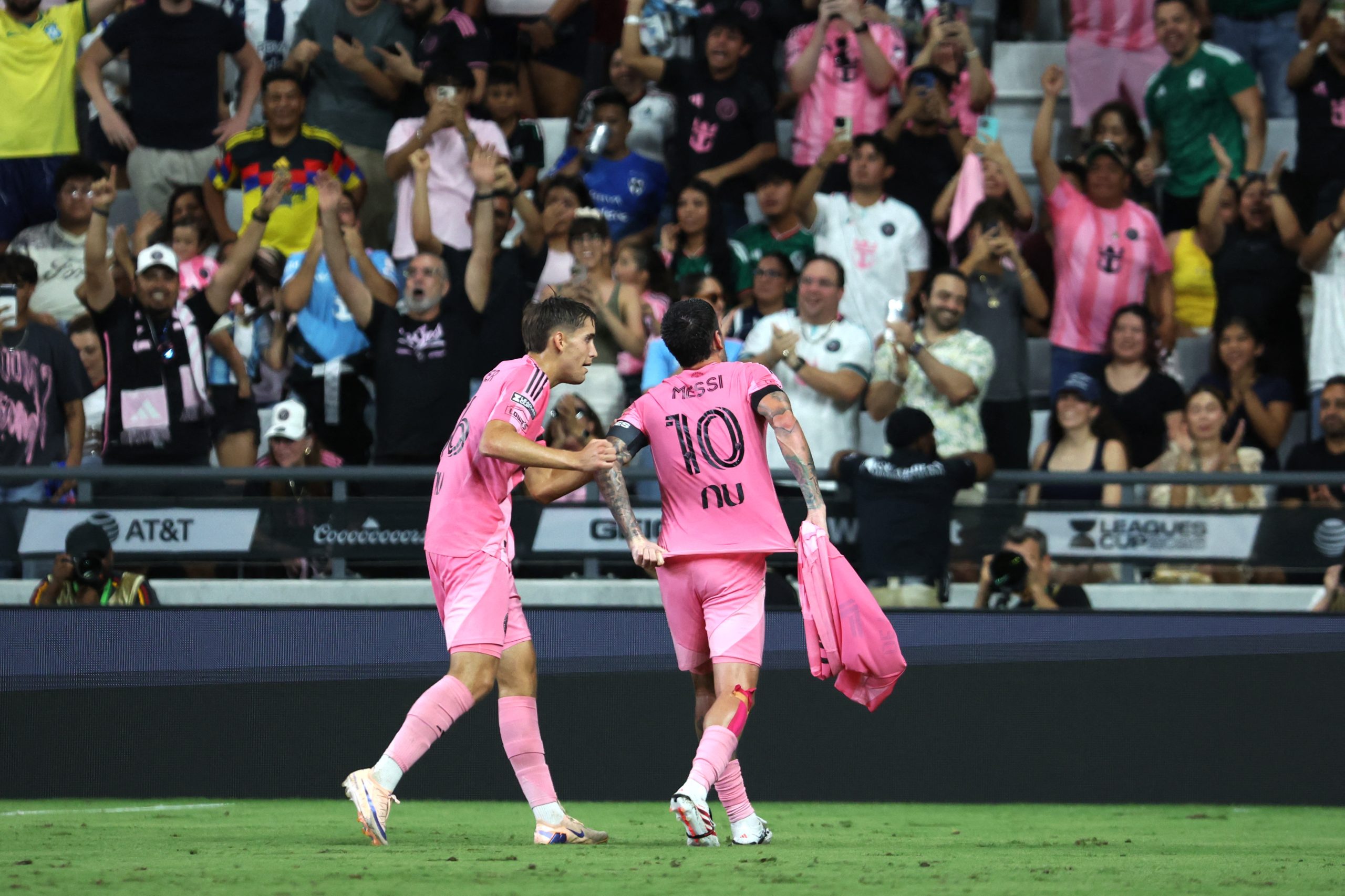 com-luto-por-pai-de-messi,-inter-miami-sofre-virada-do-monterrey-na-leagues-cup