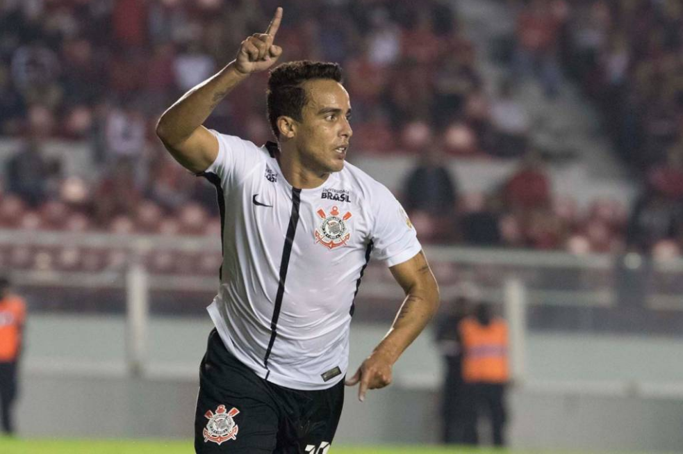 ex-corinthians-e-sao-paulo,-jadson-e-preso-no-parana-suspeito-de-violencia-domestica