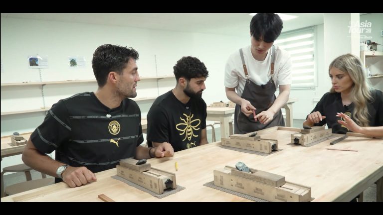 gvardiol-e-kovacic-fazem-seus-proprios-hashis