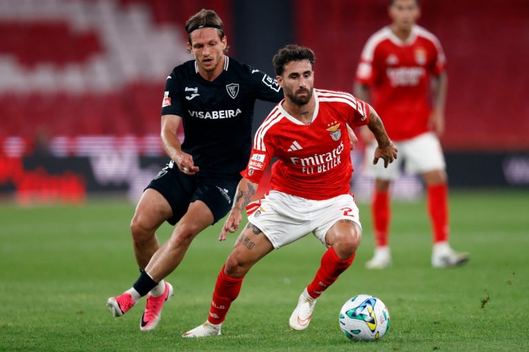 benfica-tropeca-na-estreia-e-fica-no-empate-com-o-academico-de-viseu-pelo-portugues
