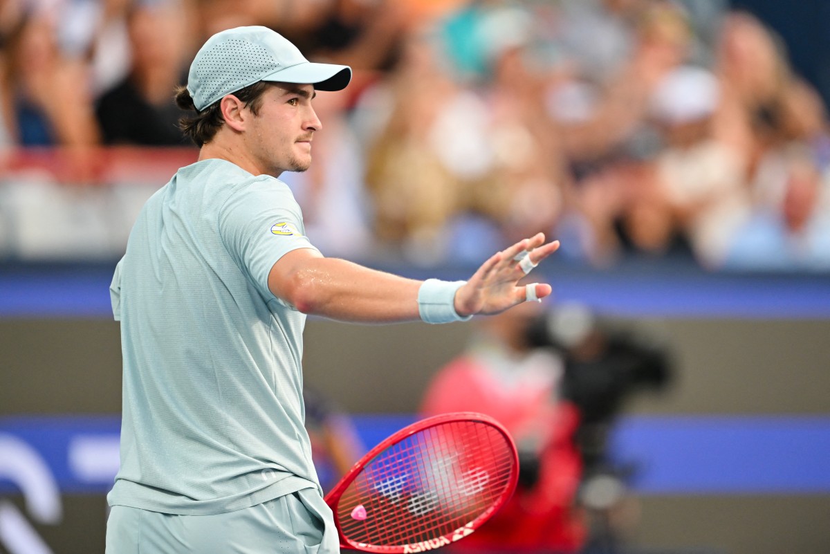 joao-fonseca-perde-para-shelton-e-e-eliminado-do-masters-1000-de-montreal