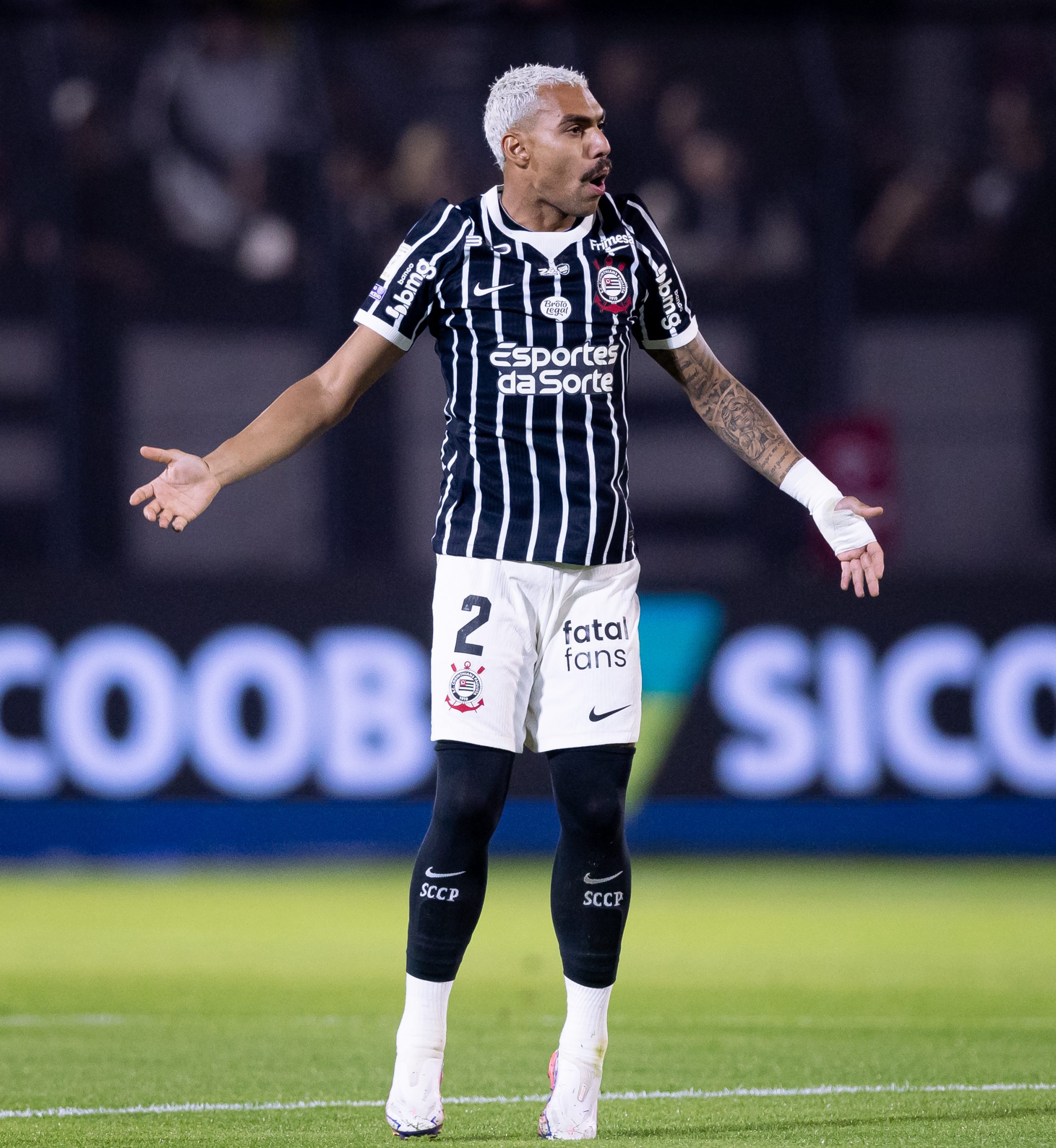 atuacoes:-matheuzinho-se-destaca-e-kaio-cesar-tem-noite-discreta-em-vitoria-do-corinthians