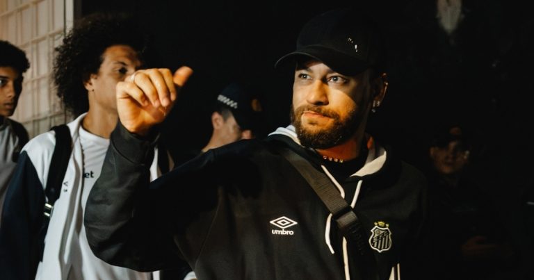 neymar-entra-no-radar-do-inter-miami-e-pode-reeditar-trio-com-messi-e-suarez,-diz-jornal