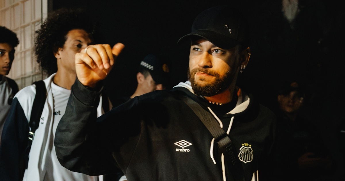 neymar-entra-no-radar-do-inter-miami-e-pode-reeditar-trio-com-messi-e-suarez,-diz-jornal