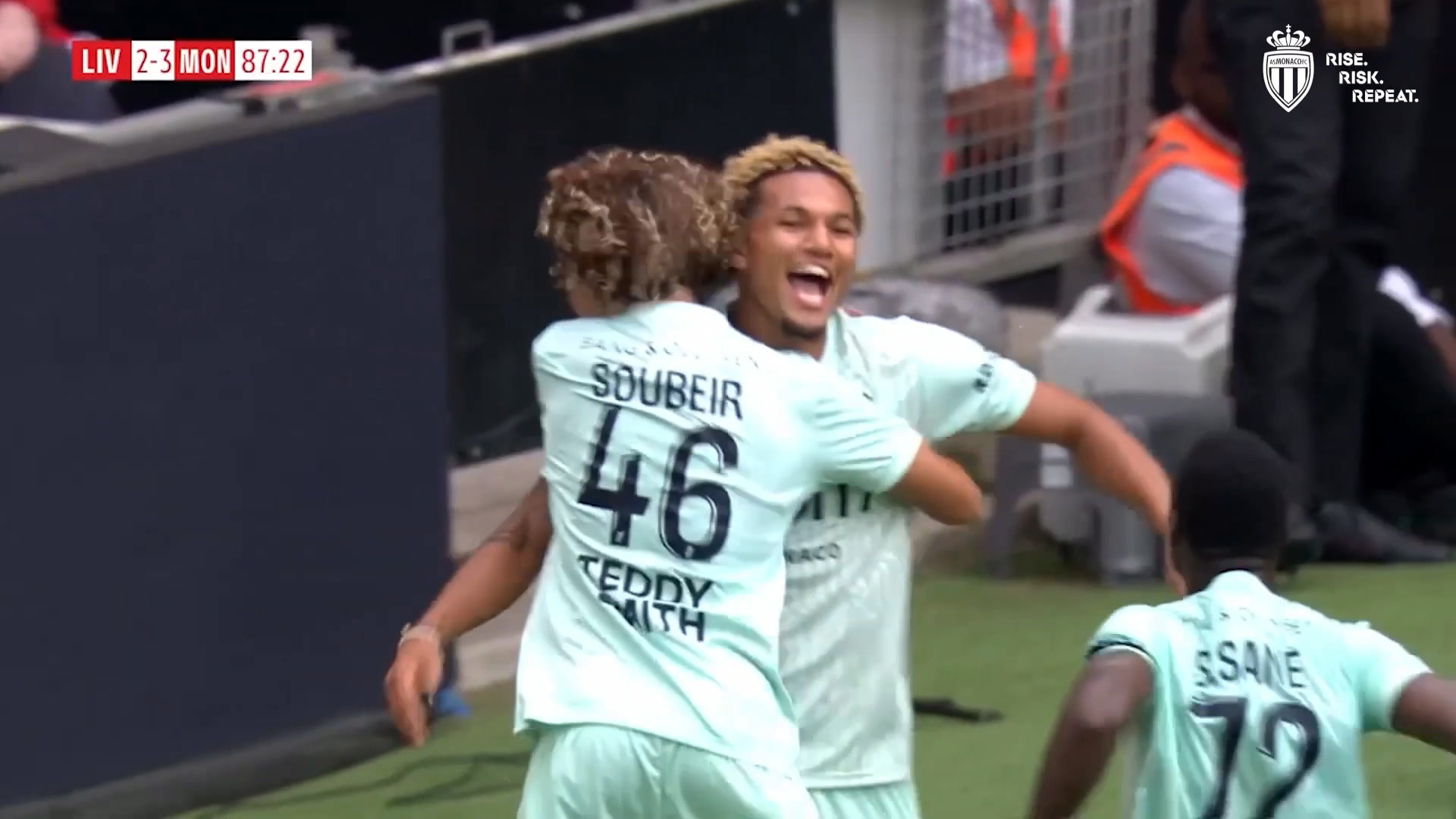 brunner-completa-virada-do-monaco-em-anfield-com-gol-no-fim