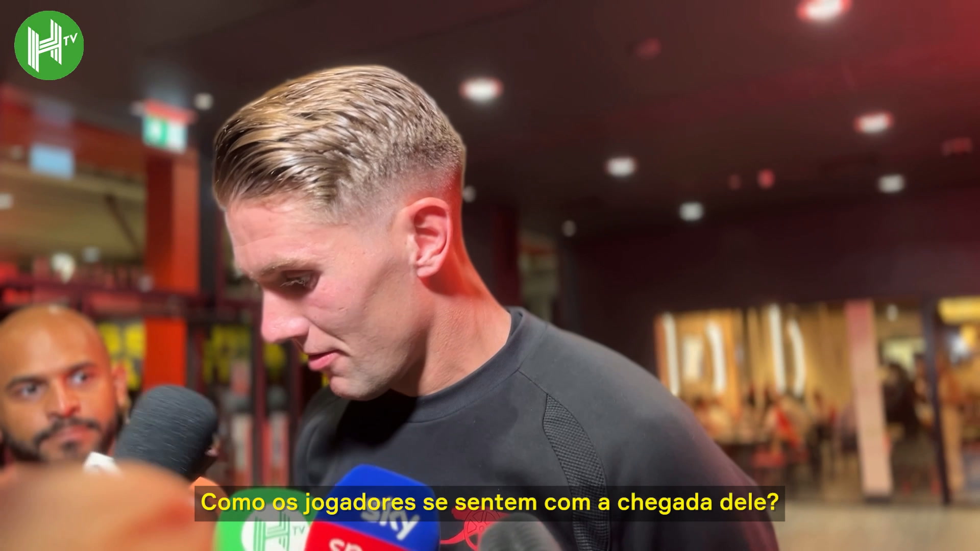 gyokeres-sobre-bruno-guimaraes:-“so-coisas-positivas-a-dizer”